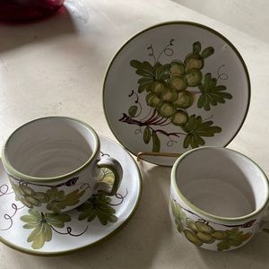 Soup and Sandwich for two — Two plates and Two mugs Italian pottery. Used once